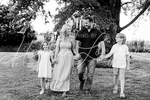 Holman Extended Family BW (87)