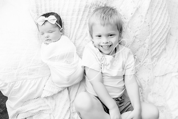 Emery Newborn-57BW
