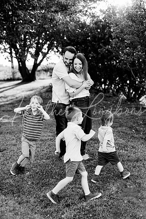 Schlais family 2024-54BW