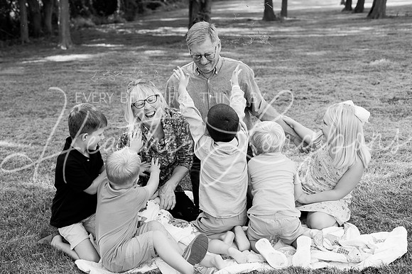 Dean extended family-66BW