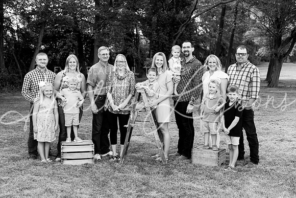Dean extended family-52BW