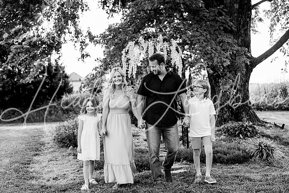 Holman Extended Family BW (84)