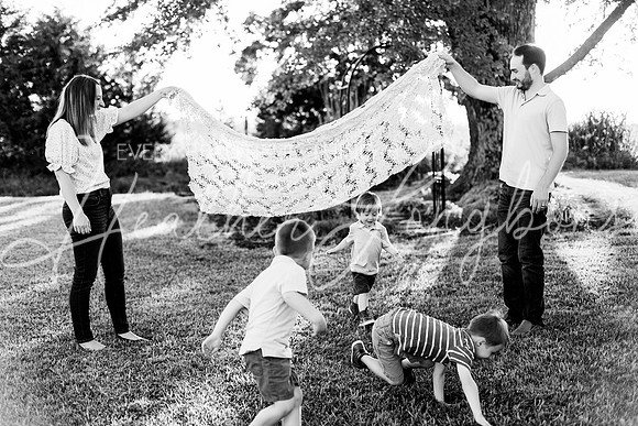 Schlais family 2024-23BW