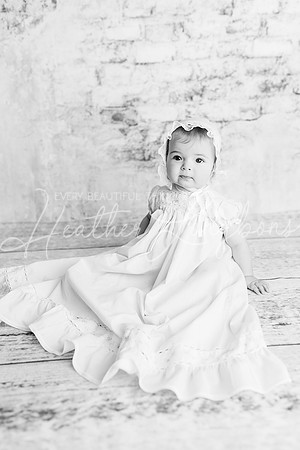 Georgia Sitter Session-18BW