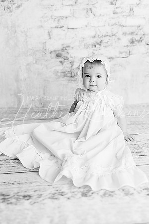 Georgia Sitter Session-20BW