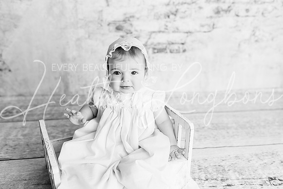 Georgia Sitter Session-23BW