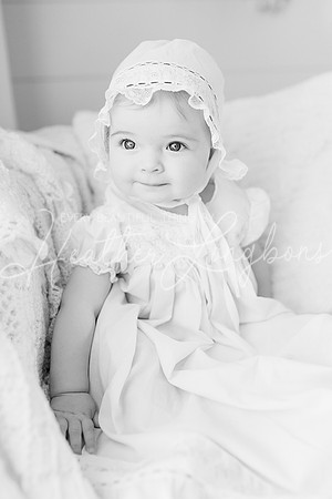 Georgia Sitter Session-37BW