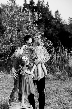 St Ledger family-39BW