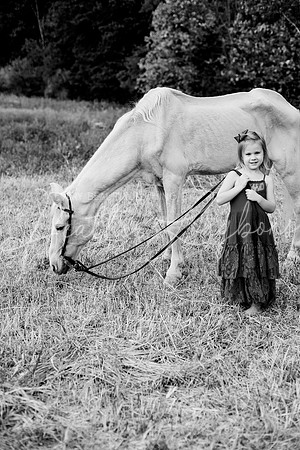 St Ledger family-159BW