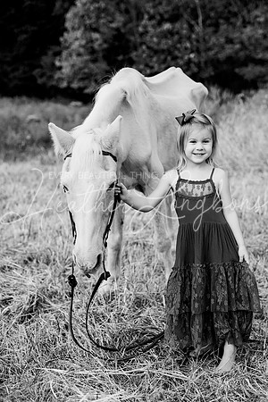 St Ledger family-163BW