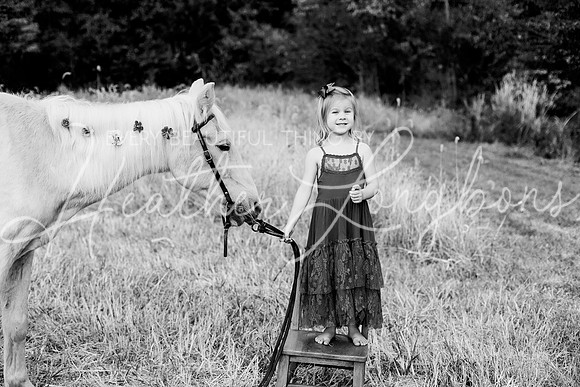 St Ledger family-180BW