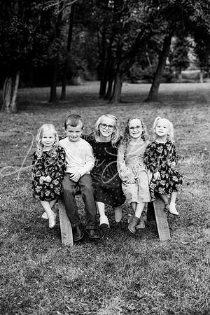 Aydt Extended family-23BW