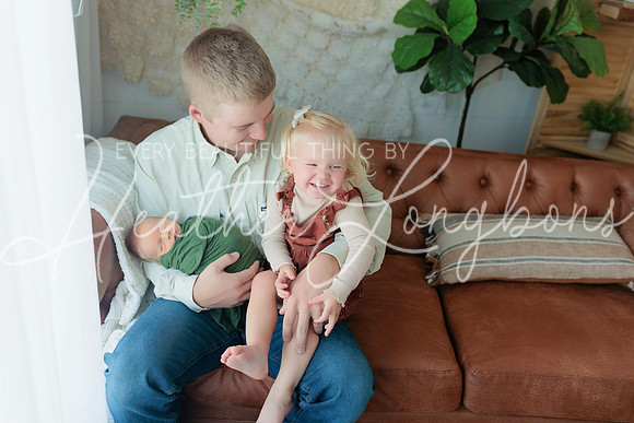 Mac Haggard Newborn-92