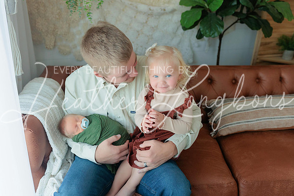 Mac Haggard Newborn-94