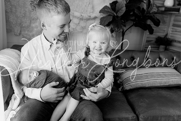 Mac Haggard Newborn-97BW