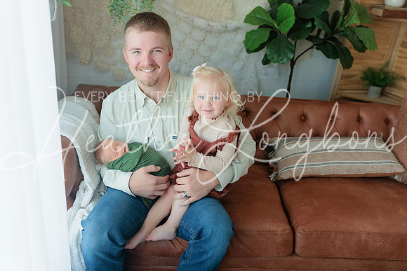 Mac Haggard Newborn-99