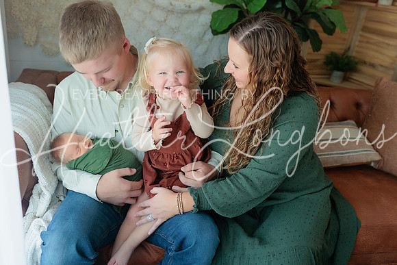 Mac Haggard Newborn-105