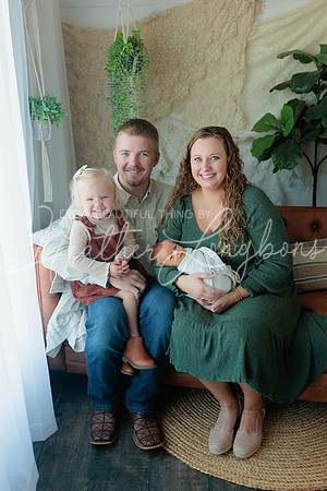 Mac Haggard Newborn-25