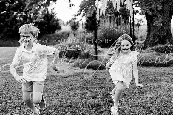 Holman Extended Family BW (103)