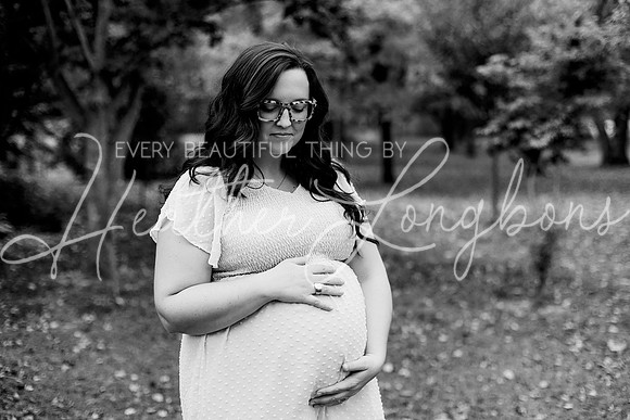 Taylor maternity-1BW