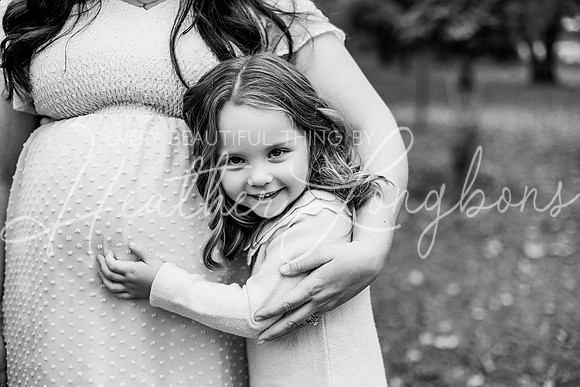 Taylor maternity-4BW