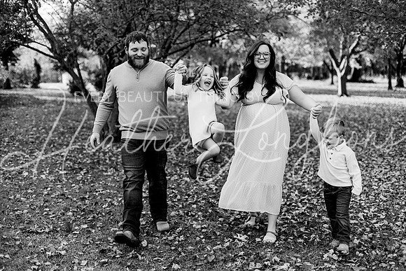 Taylor maternity-6BW