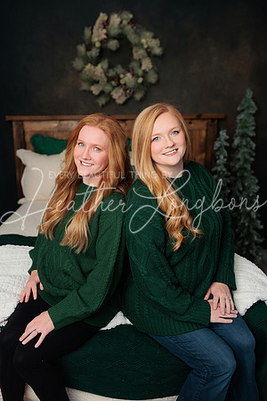 Christmas 2025 Cousins-8