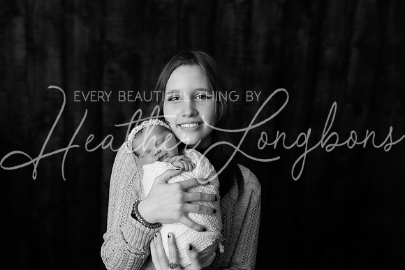 Sarah Newborn-9BW