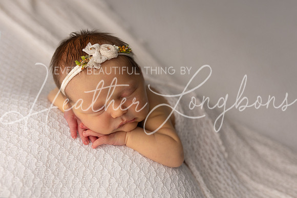 Sarah Newborn-24