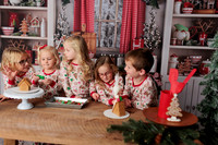 Christmas Kitchen Cousins-6