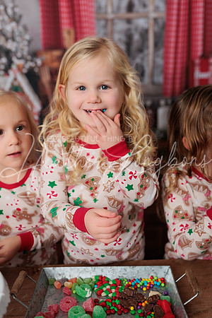 Christmas Kitchen Cousins-16