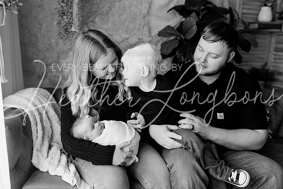 Maisie Newborn-9BW