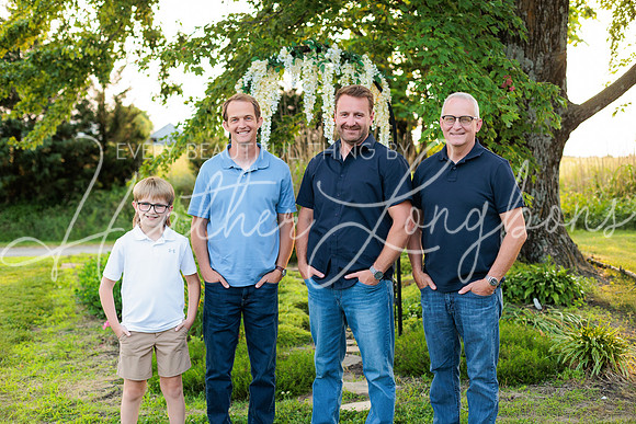 Holman Extended Family (128)