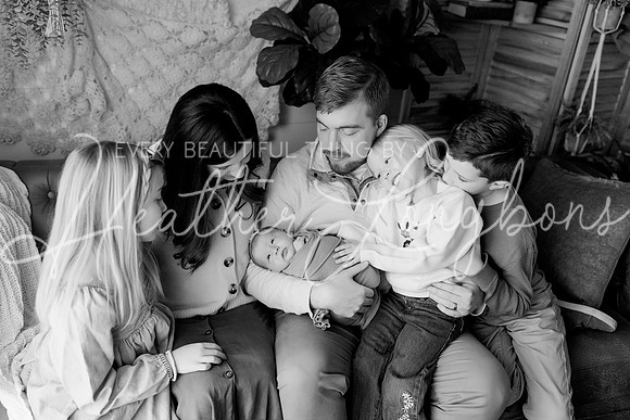 Lena Harris Newborn-9BW