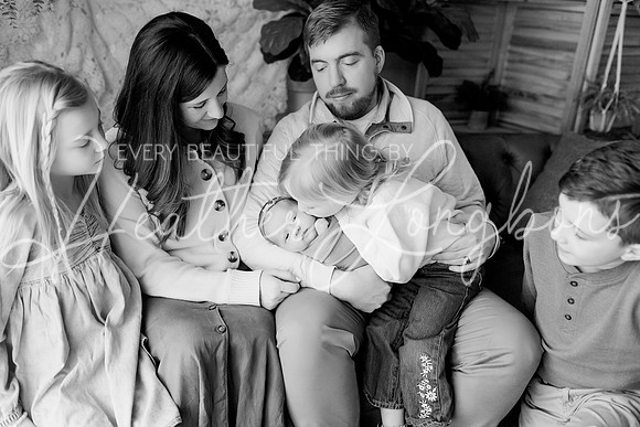 Lena Harris Newborn-13BW