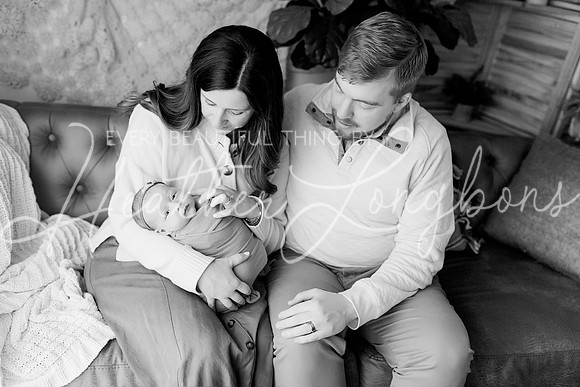 Lena Harris Newborn-17BW
