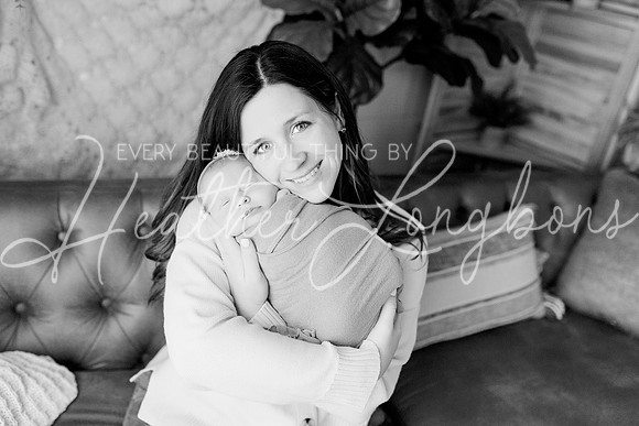 Lena Harris Newborn-26BW