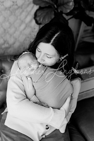 Lena Harris Newborn-30BW