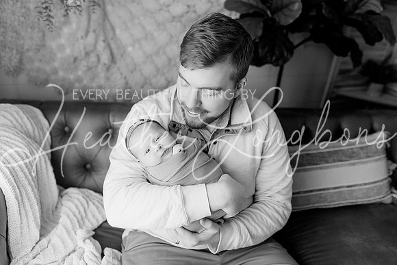 Lena Harris Newborn-32BW