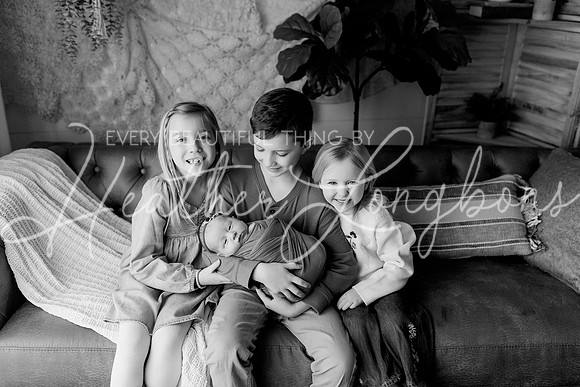 Lena Harris Newborn-40BW