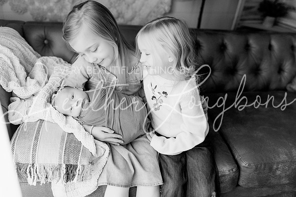 Lena Harris Newborn-52BW