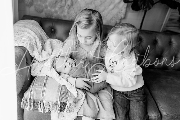 Lena Harris Newborn-54BW