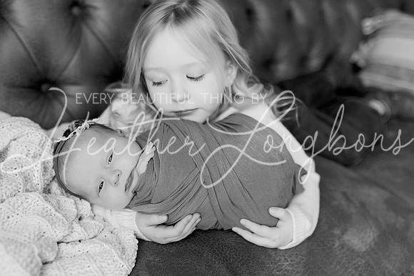 Lena Harris Newborn-63BW