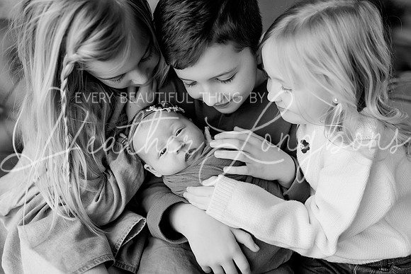 Lena Harris Newborn-74BW