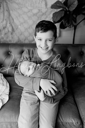 Lena Harris Newborn-82BW
