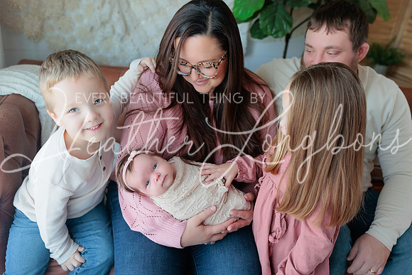 Corie Taylor Newborn-5