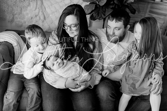 Corie Taylor Newborn-2BW