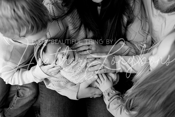 Corie Taylor Newborn-9BW