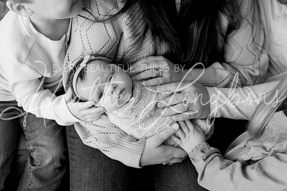 Corie Taylor Newborn-10BW