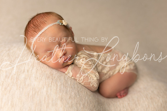 Amelia newborn-6